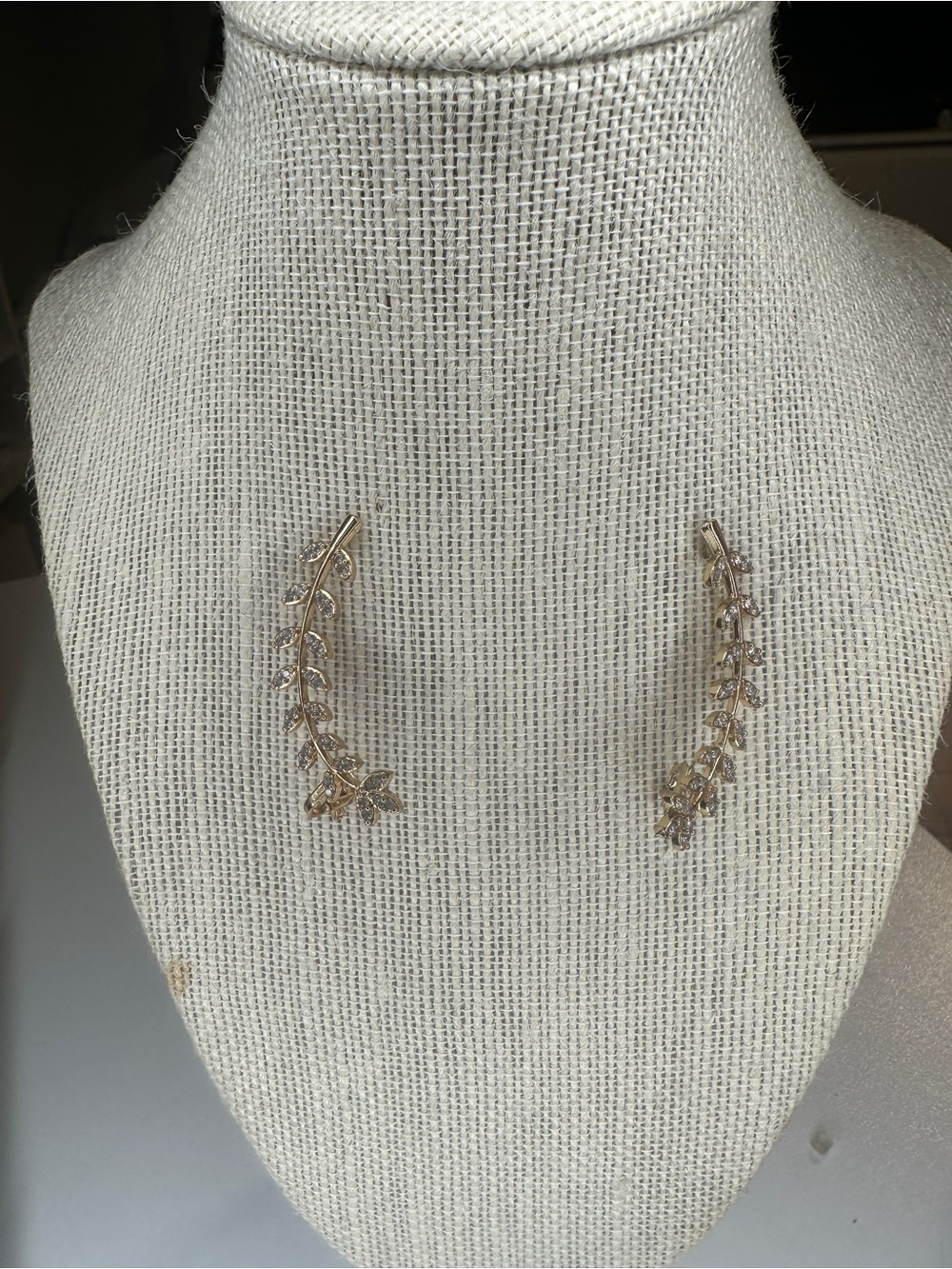 Leaf Crystal Ear Climbers